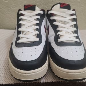 Nike size 11 for man